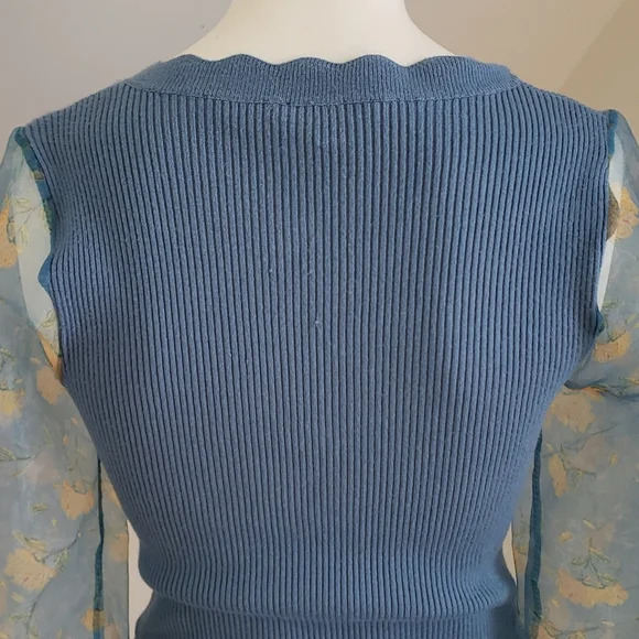SIONI blu knit with Sheer floral Long Sleeves Sweater Top Cornflower blue Size S - Picture 7 of 16